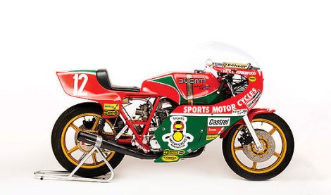 Vee Two USA Debuts Hailwood Replica Image